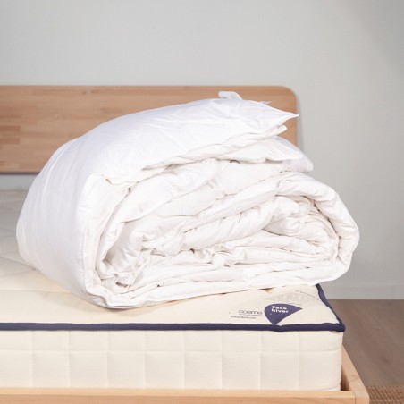 La couette duvet : un bon choix pour dormir au chaud ?