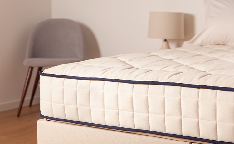 Quelle est la durée de vie du matelas latex naturel ? 