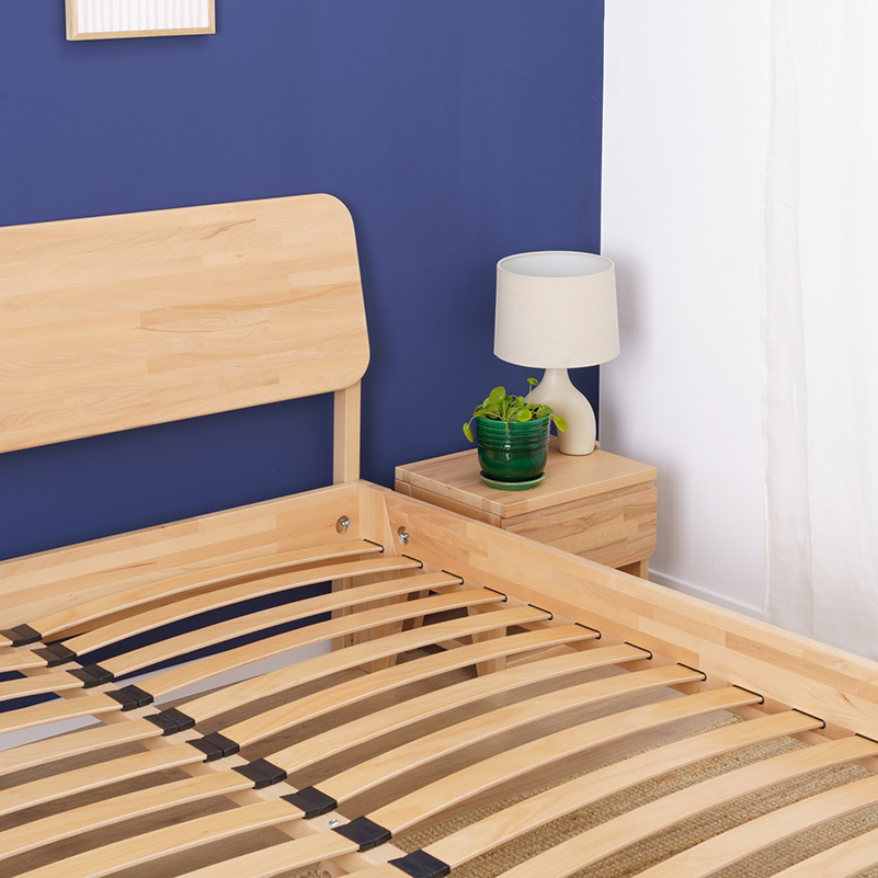 Sommier bois Cosme et sa tête de lit en bois, table de chevet en bois Cosme