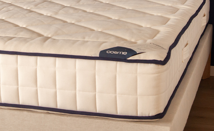 Détail d'un matelas Cosme Literie