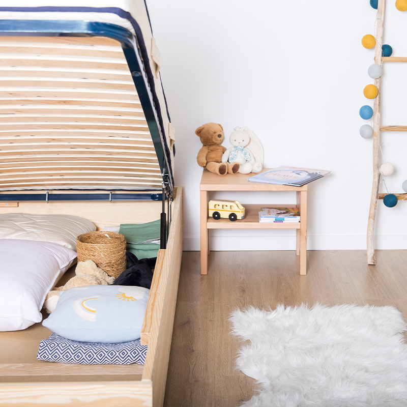 image représentant un lit avec un matelas en latex naturel Cosme