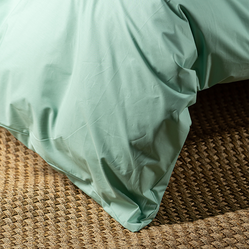 Sommeil serein sous une couette naturelle enfant
