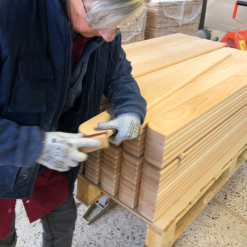 fabrication de la tête de lit en Normandie